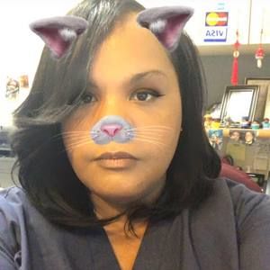 Meet your Posher, Natalie